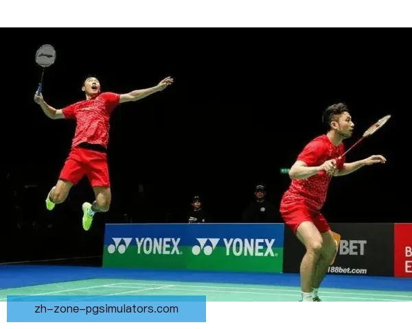 羽毛球双打技巧大揭秘：如何提高默契配合，战胜对手？