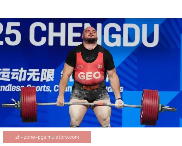 回味力量的瞬间：举重比赛全程回放