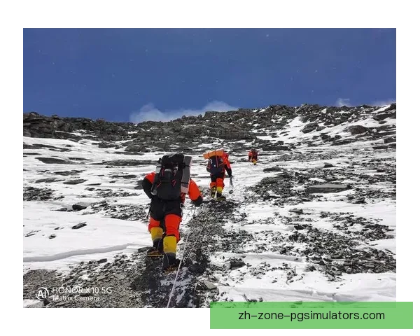 登山巅峰争霸:征战高峰,风雨无阻 登山巅峰争霸:征战高峰,风雨无阻
